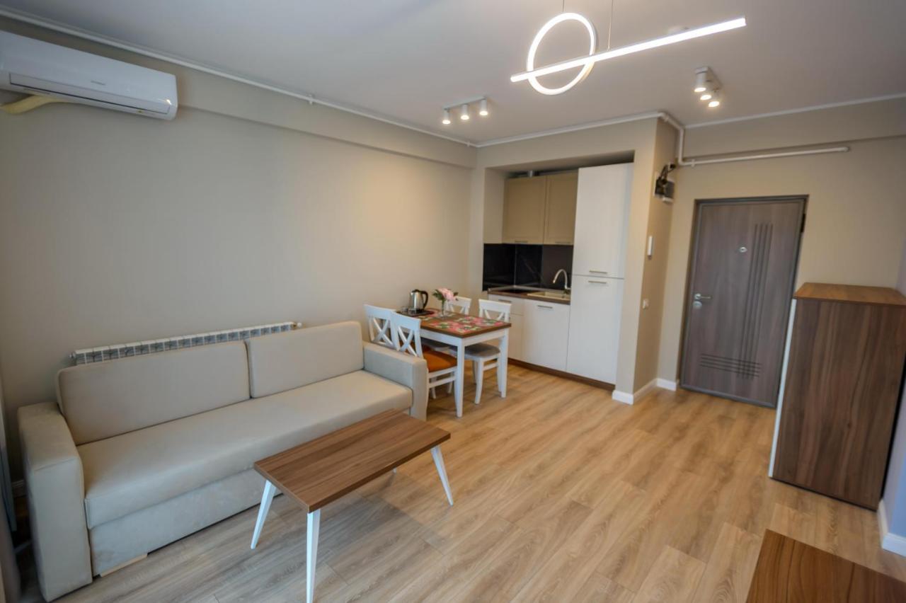 Plazza Mamaia Nord Aparthotel Năvodari Exterior foto