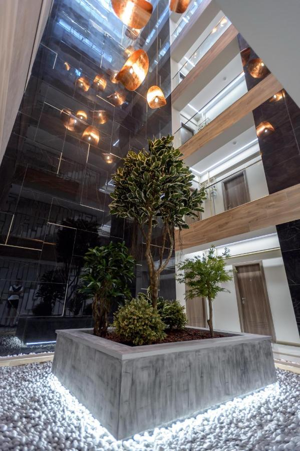 Plazza Mamaia Nord Aparthotel Năvodari Exterior foto